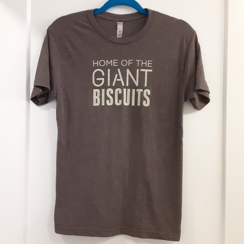 Denver Biscuit Co. brown short-sleeve graphic t-shirt (S)